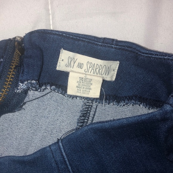 Tilly’s Denim skirt - Picture 3 of 3